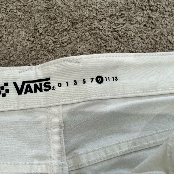 NWT Vans Tribal shorts size 9 - Picture 4 of 7